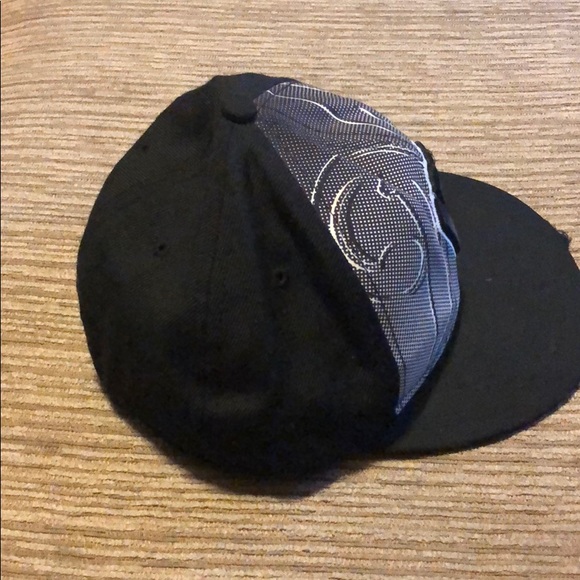 Hat - Picture 6 of 8